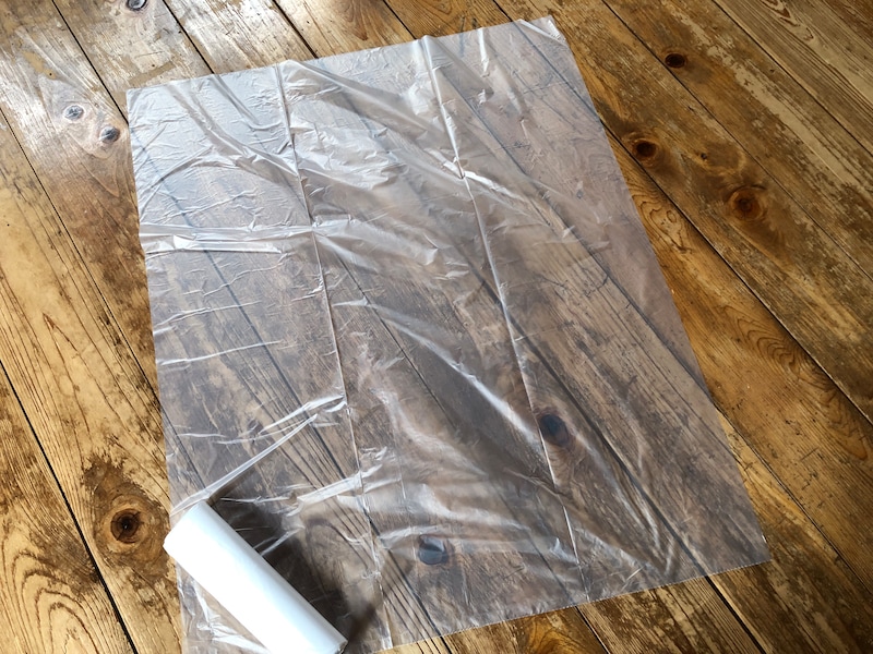 「ゴミ袋45L ロール巻き」のサイズは65×80cm、厚みは0.013mm