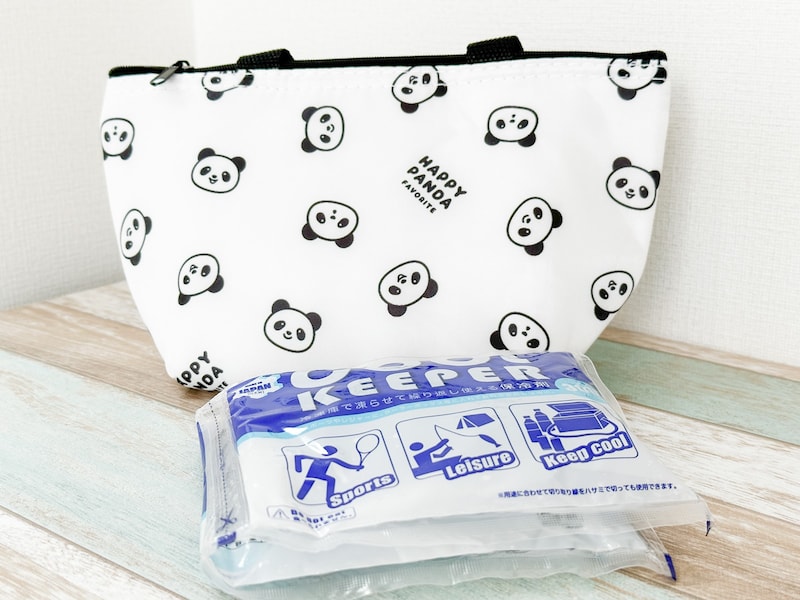 セリアの保冷バッグと保冷剤