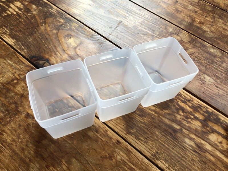 セリアの「くつした整理カップ M」