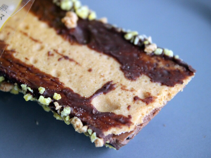 ローソン「ザクチョコバー」