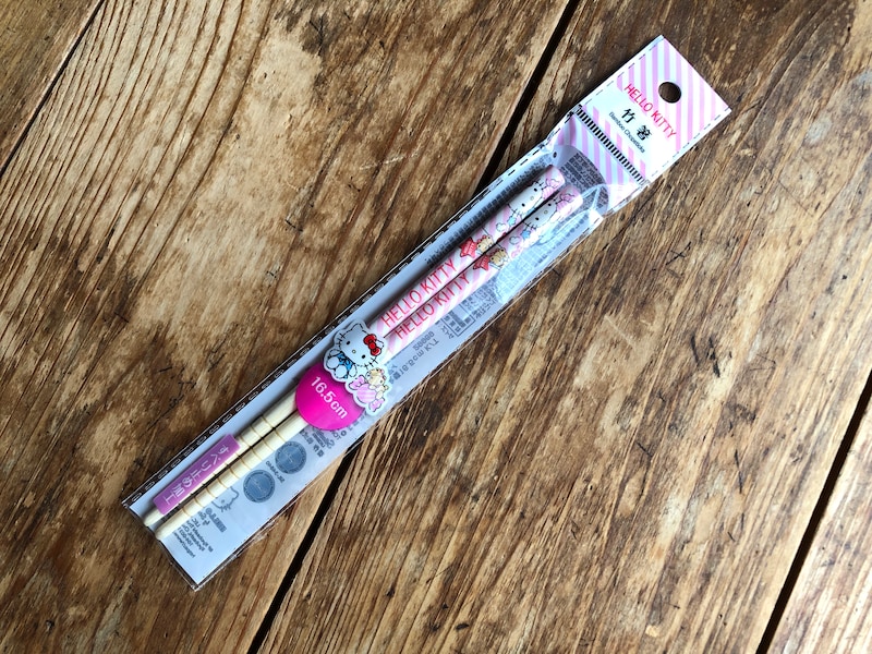 ダイソーの「ハローキティ　竹箸」