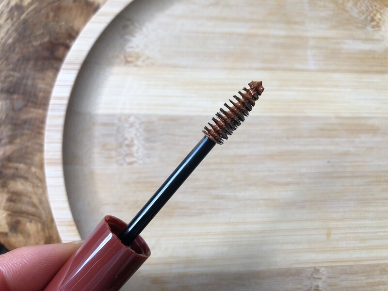 ダイソーの「UR GLAM」の「ボリュームラッシュマスカラ　ブラウン」