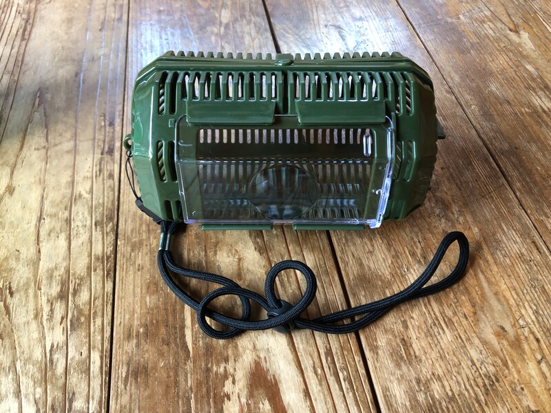 ダイソーの「虫かご」