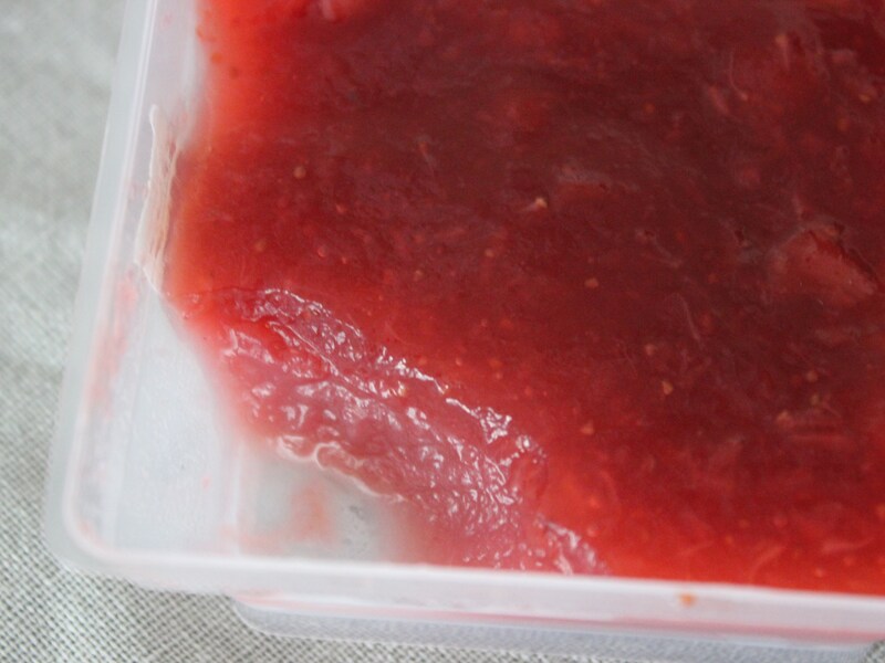 ローソン「フルーツ水ようかん（いちご）」