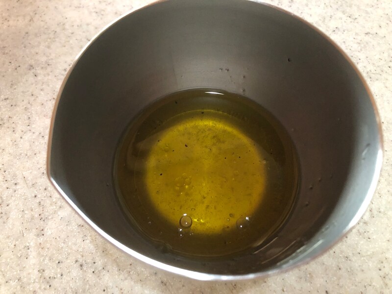 ダイソーの「ハンドミキサー」でドレッシングを作ってみる