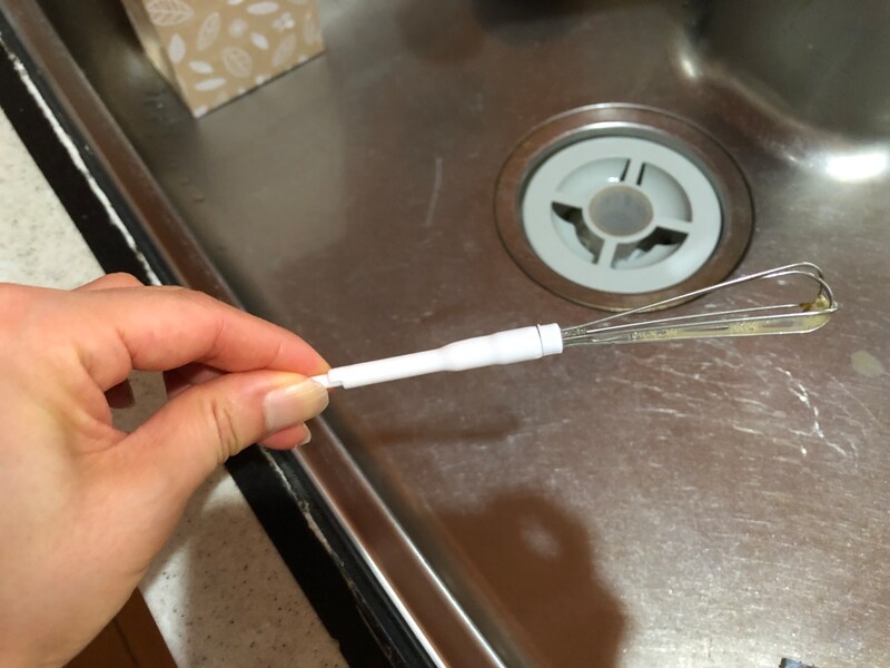 ダイソーの「ハンドミキサー」は、ミキサー部分の取り外しが可能