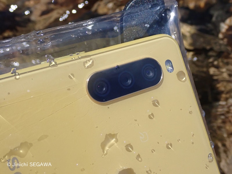 防水ケースで水中撮影