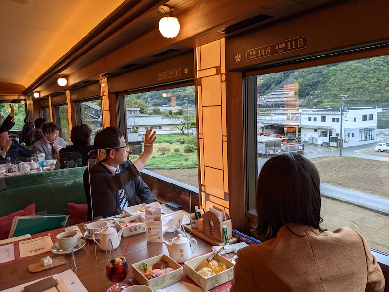 伊予灘ものがたり