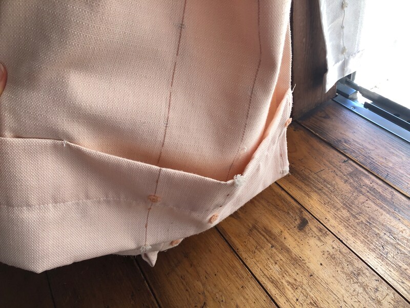 ダイソーの「強力布用両面テープ」でカーテンの長さを変える