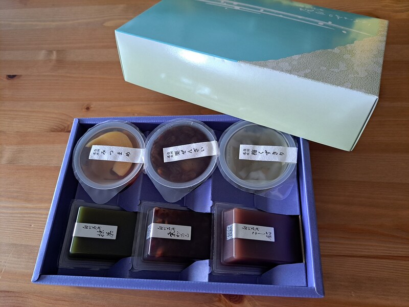 シャトレーゼ「尾白のせせらぎ6個入」