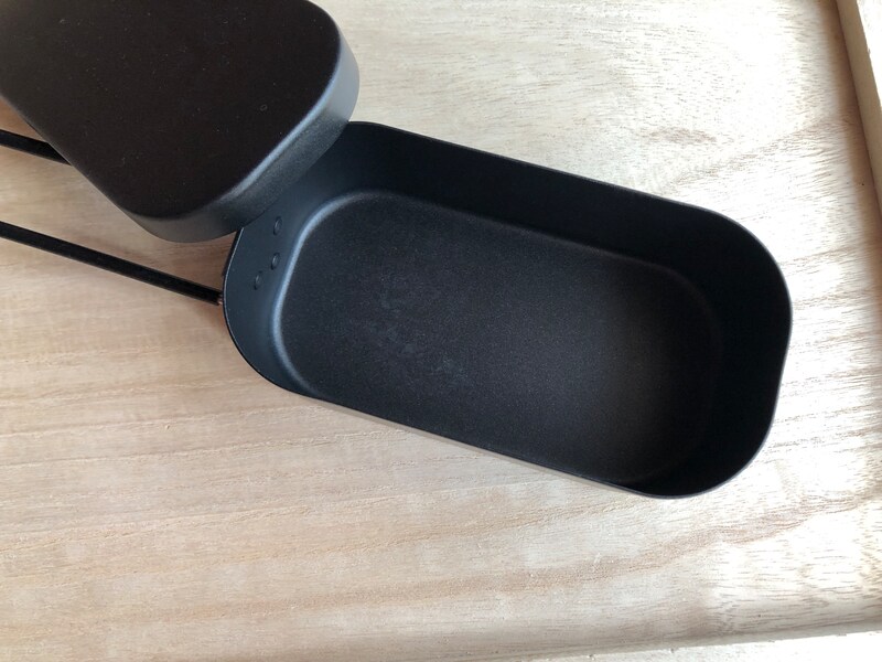 ダイソーの「メスティン」は直火で温められる