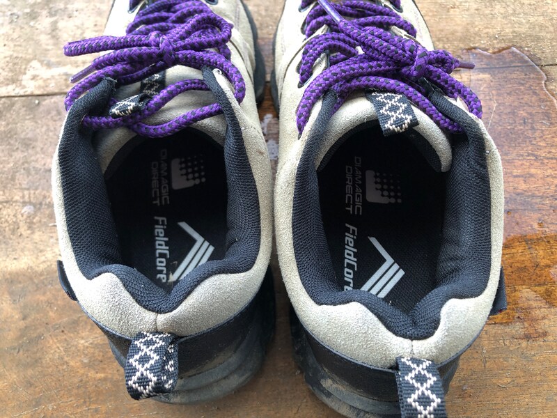 ワークマンの「DIA高撥水シューズ アーバンハイク」は​​​​「DIAMAGIC DIRECT®（ディアマジックダイレクト）」使用