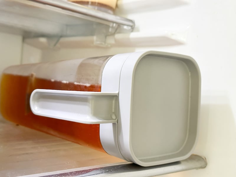 スタンダードプロダクツ横置きできる冷水筒