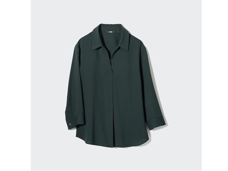 ユニクロ　レーヨンスキッパーブラウス　2990円（税込）