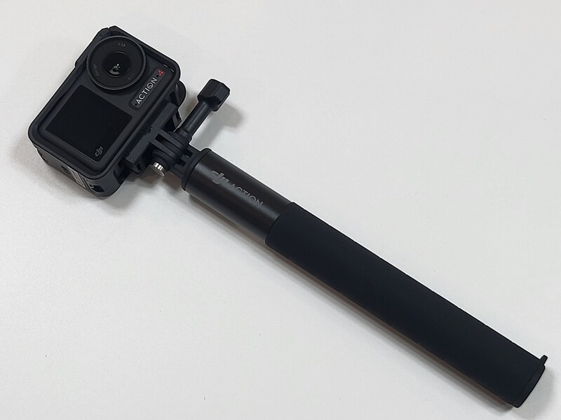 Osmo Action 延長ロッド (1.5 m) に装着例