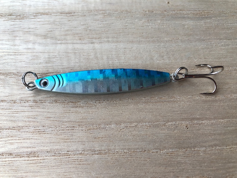 セリアの「メタルジグ 18g」は飛距離も出やすい