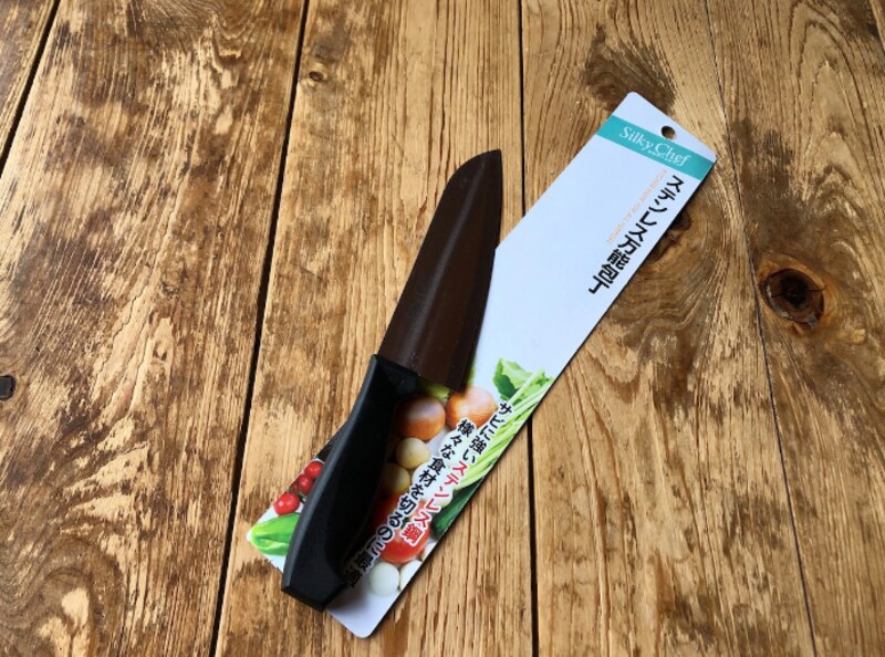 キャンドゥの「ステンレス万能包丁」