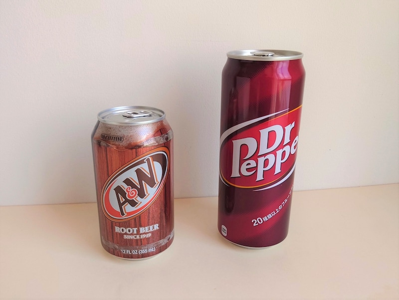 ルートビアは「わしたショップ国際通り店」にて190円、ドクターペッパーは那覇市内のコンビニにて125円で購入