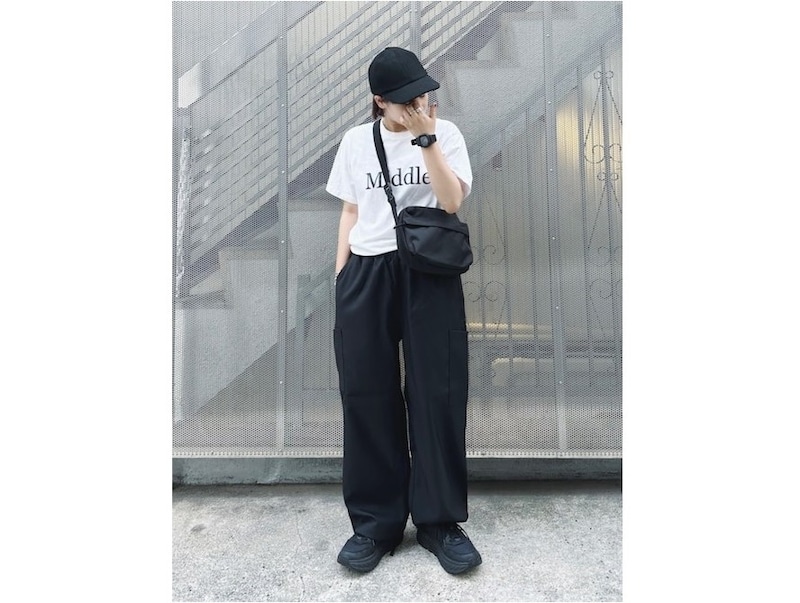 ウエストポーチにもなる撥水ショルダーバッグは旅行やイベント時にも 出典:WEAR