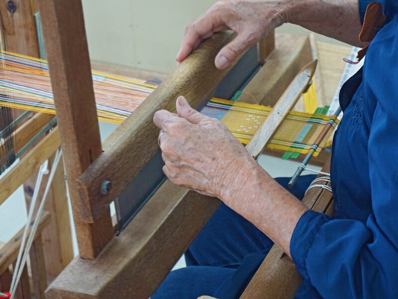 伝統工芸の「読谷山ミンサー」