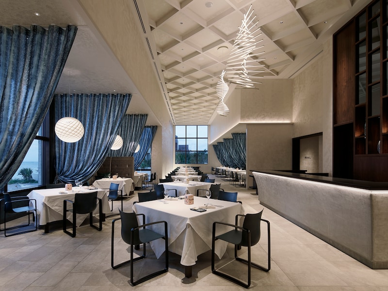 星のや沖縄 ダイニング「琉球シチリアーナ」