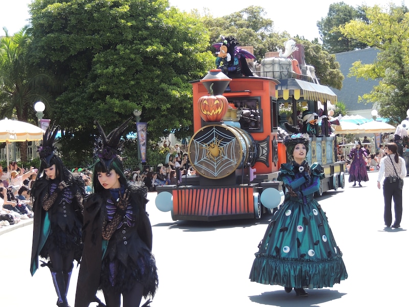 スプーキー“Boo！”パレード