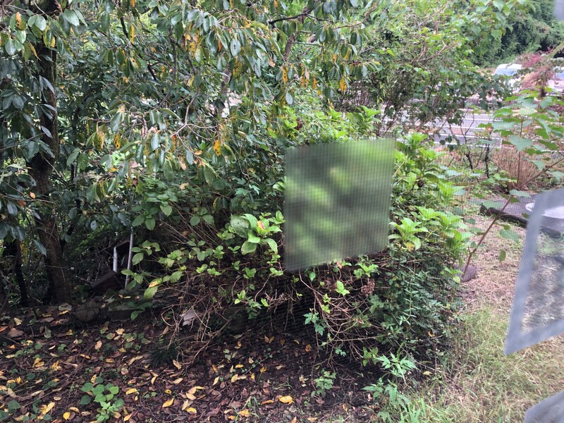 ダイソーの「お直しシール」はモザイクのようになる