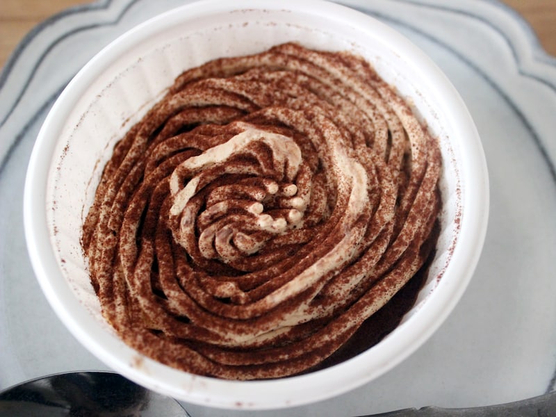 2層仕立てのなめらかマロンケーキ