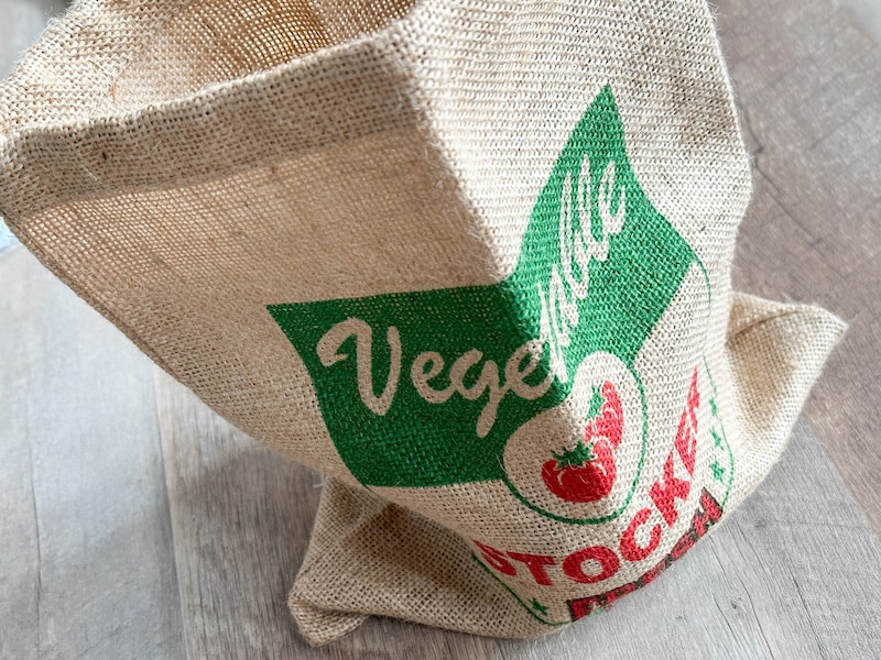 ダイソー　ジュートベジタブルストッカー