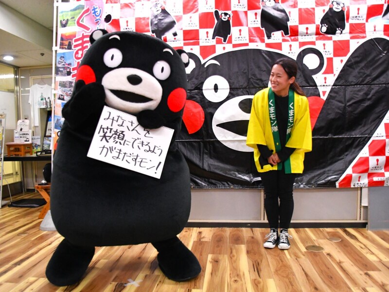 「M-1グランプリ」は緊張するモン=9月26日、大阪市