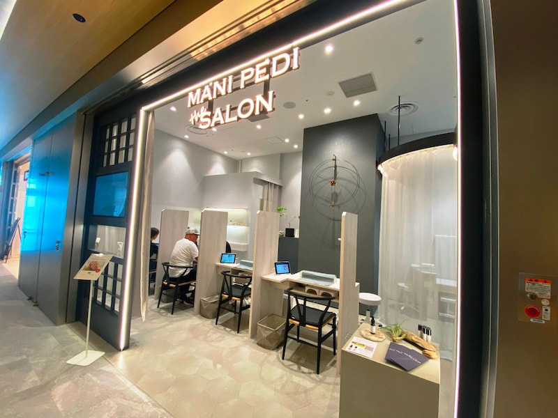 MANI PEDI the SALON