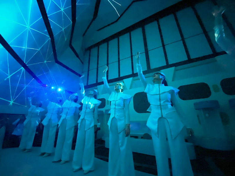 "Syn : 身体感覚の新たな地平" by Rhizomatiks × ELEVENPLAY