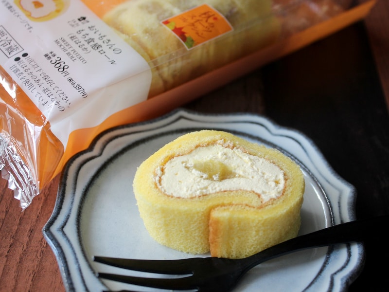 ローソン「おいもさんのもち食感ロール（紅はるか）」