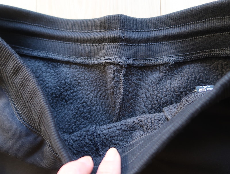 お腹やヒップまわりもしっかりボアで覆われています