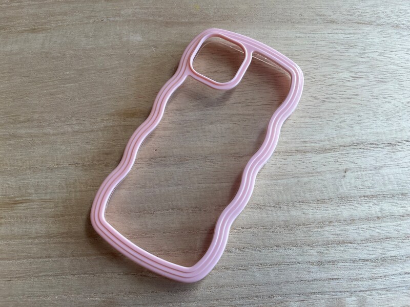 キャンドゥの「なみなみケース」