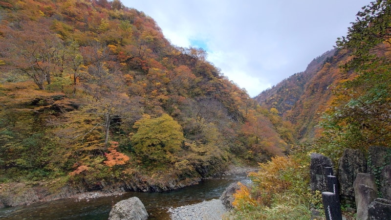 清津峡の紅葉・黄葉