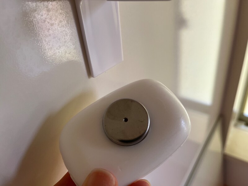 石鹸に金属ホルダーを埋め込む