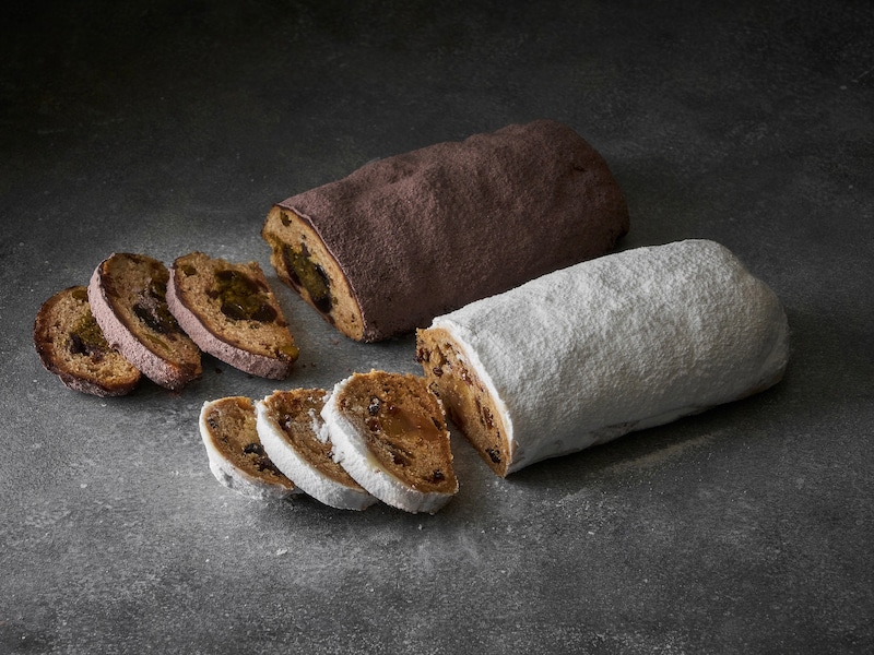 マンダリン オリエンタル 東京の「シュトレン」「ピスタチオとアマレナチェリーのシュトレン」