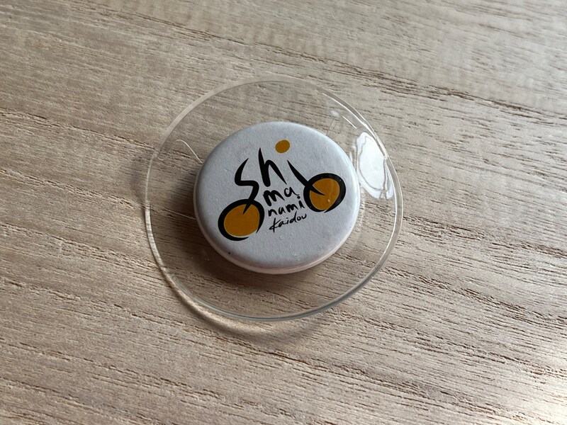 缶バッジの表面が保護される