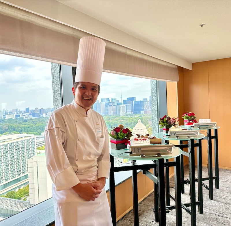 安里 哲也シェフパティシエ