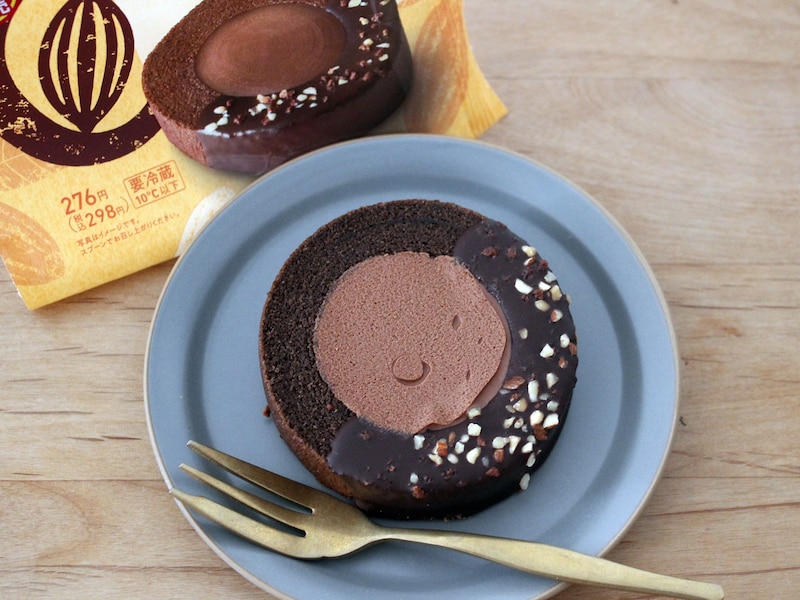 ファミマ「超濃厚チョコスイーツ」