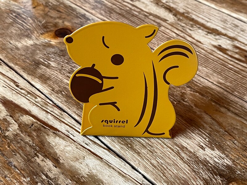 セリアの「アニマルブックスタンド」