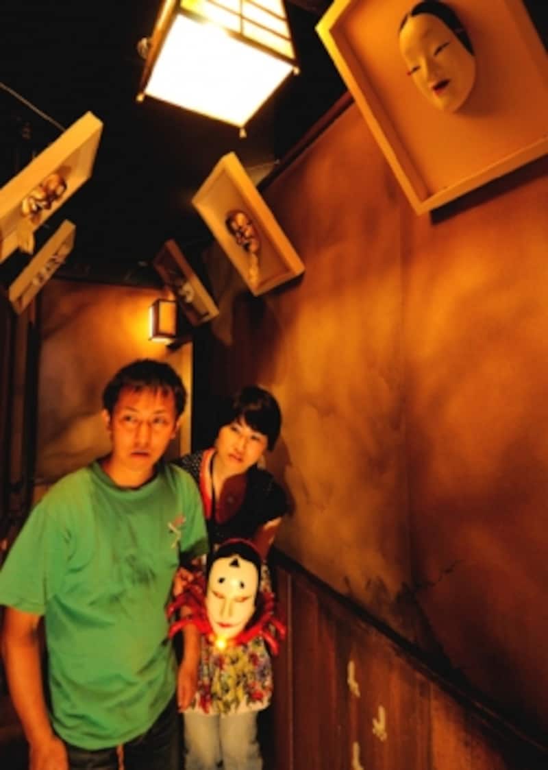 暗闇の中で撮影ポイントを探していくのが恐怖ポイントです
