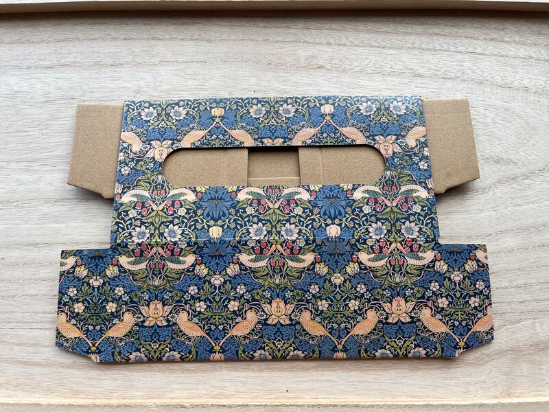 セリアの「ティッシュカバーボックス」