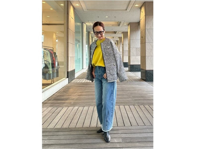 着ているだけで元気が出そうなフレッシュさを感じる「イエロー」 出典:WEAR