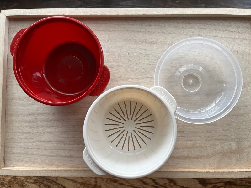 セリアの「レンジ蒸器」の深さがあるタイプ