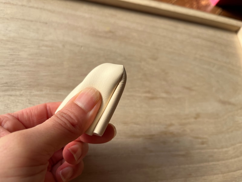 セリアの「コーナークッション」は柔らかい素材