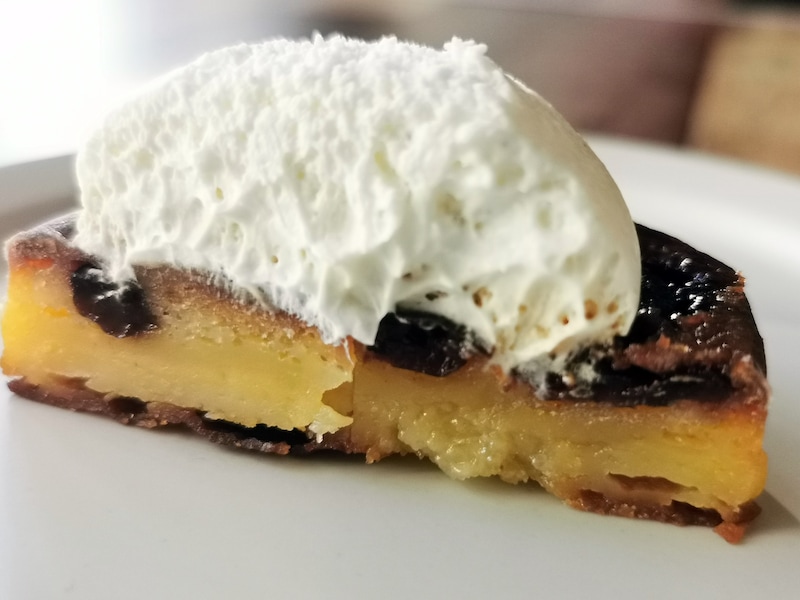 ファミリーマート「じっくり焼き上げた　ファーブルトン」