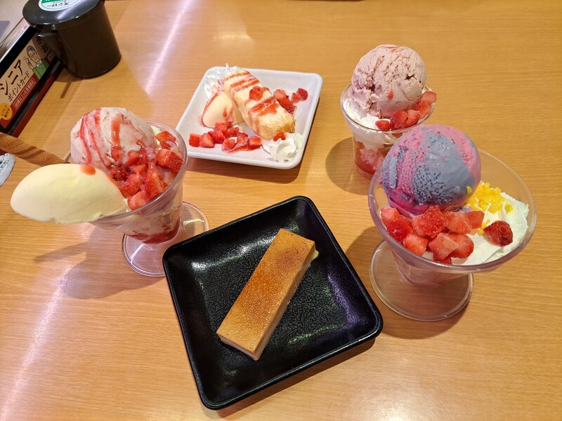 スシローのパフェ＆デザートは種類が豊富で嬉しい