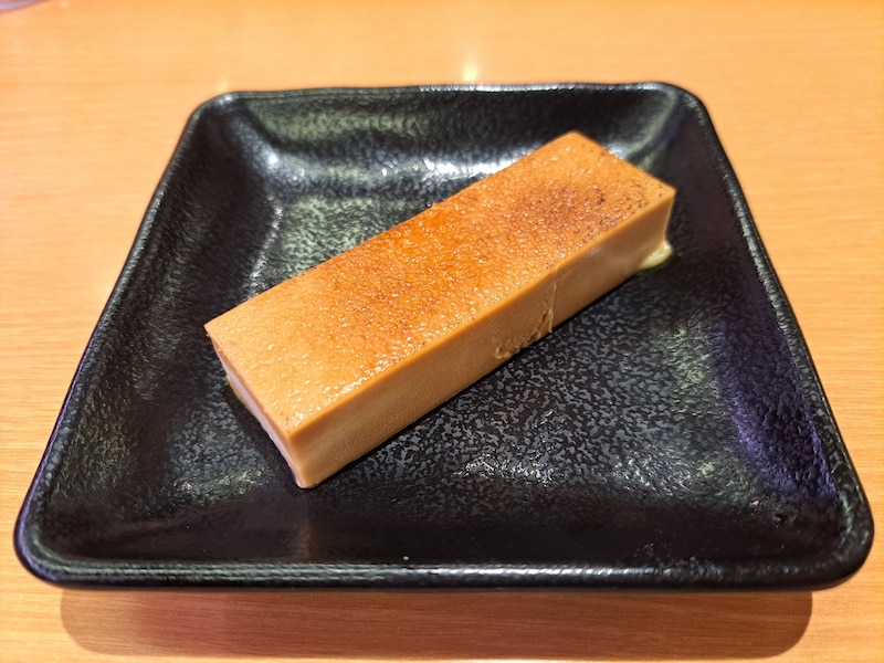 スシローの「お芋とカラメルマーブルカタラナ」